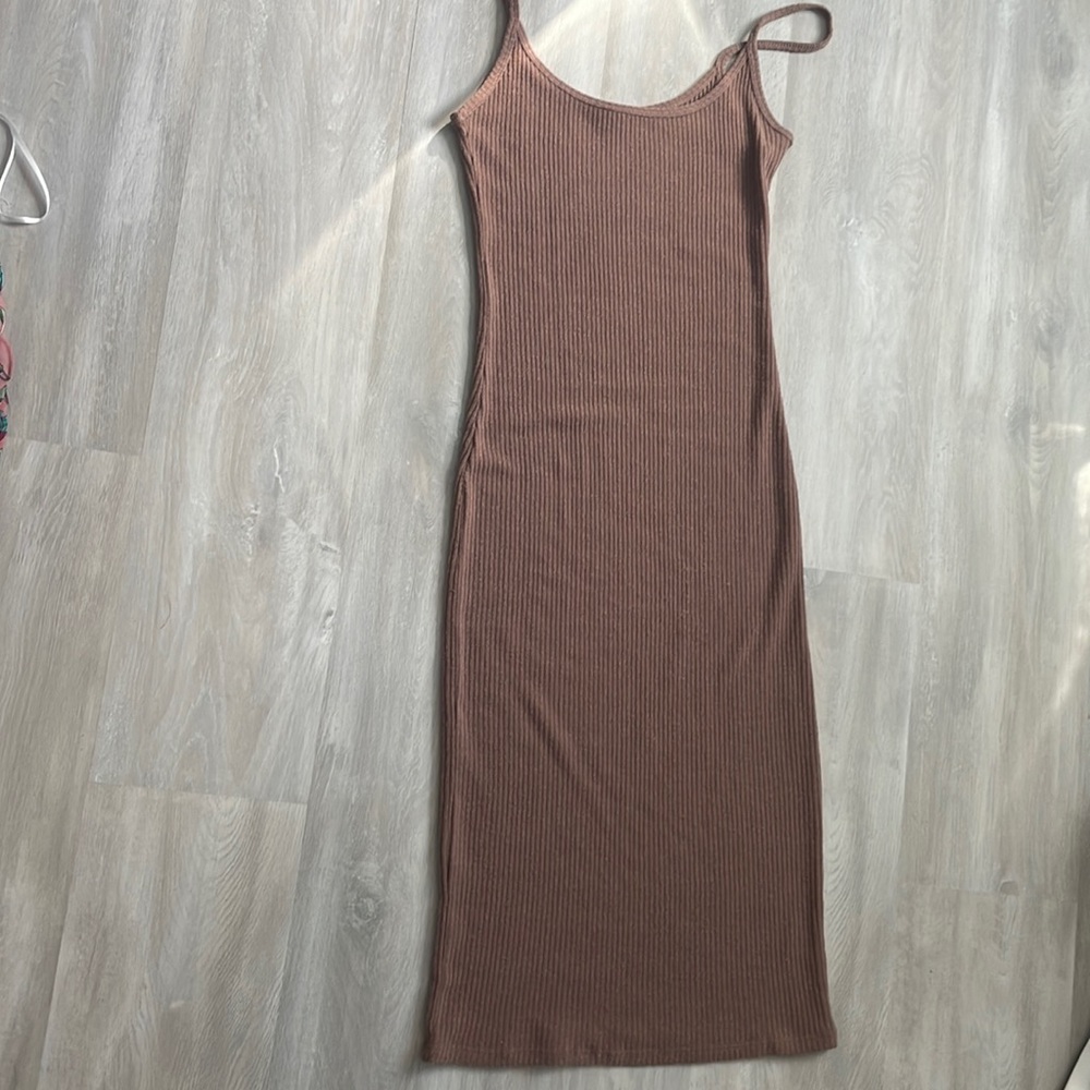 Aritzia Wilfred free knit dress